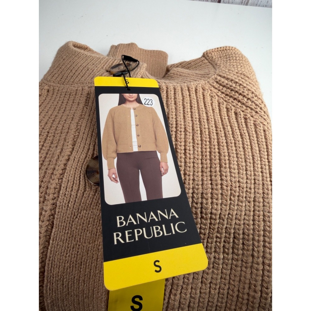 Banana Republic Women's Button Front Cardigan Size Small Tan NWT